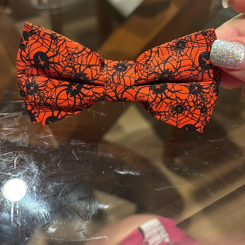 Dog or cat bow tie